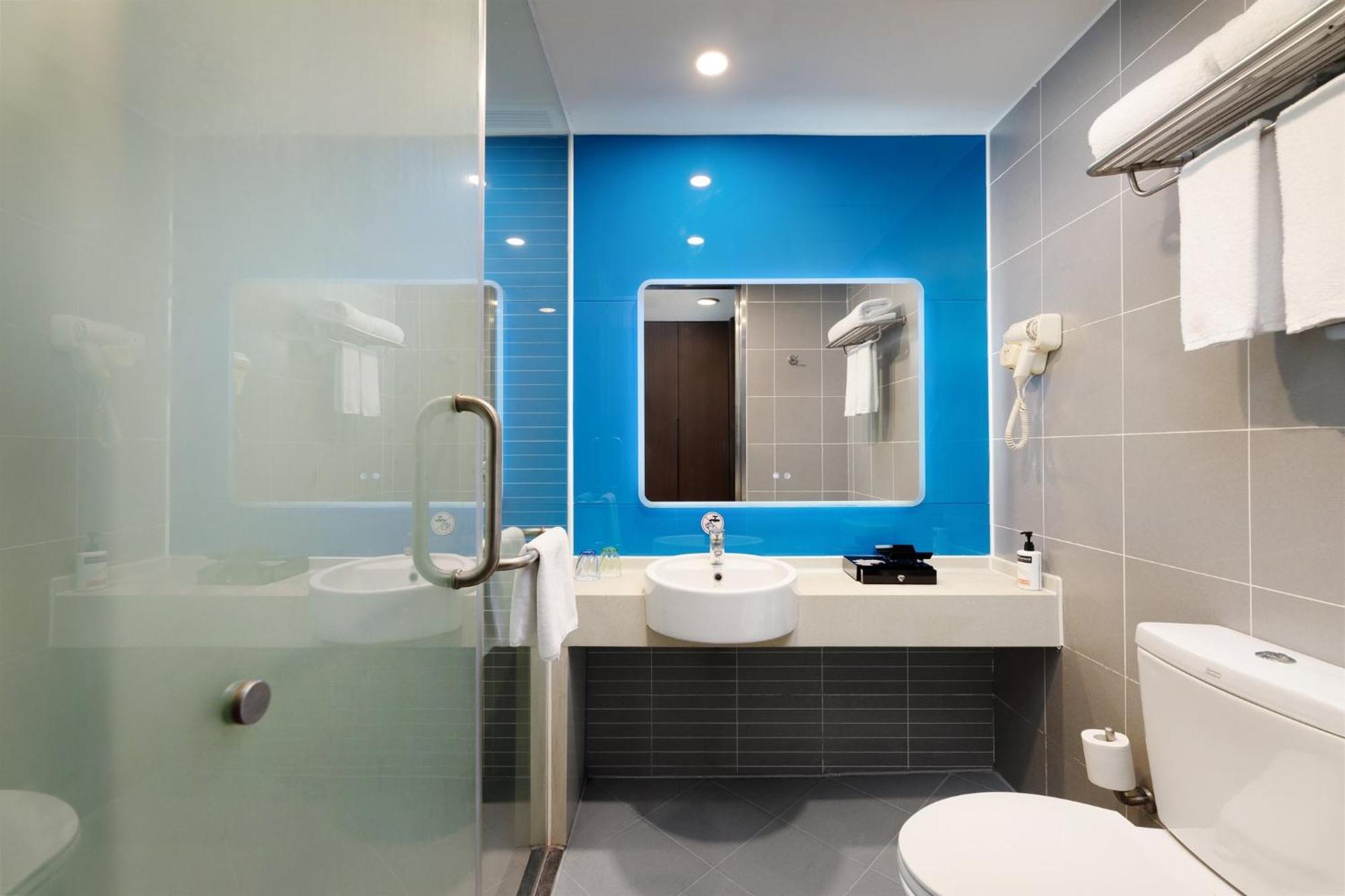 Holiday Inn Express Chengdu Wuhou By Ihg-Wuhou Temple And Jinli Ngoại thất bức ảnh