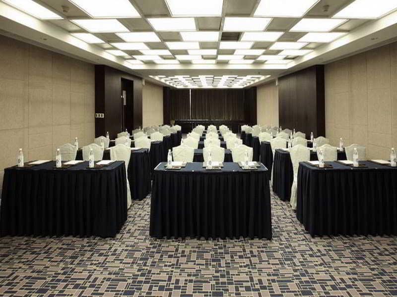 Holiday Inn Express Chengdu Wuhou By Ihg-Wuhou Temple And Jinli Ngoại thất bức ảnh